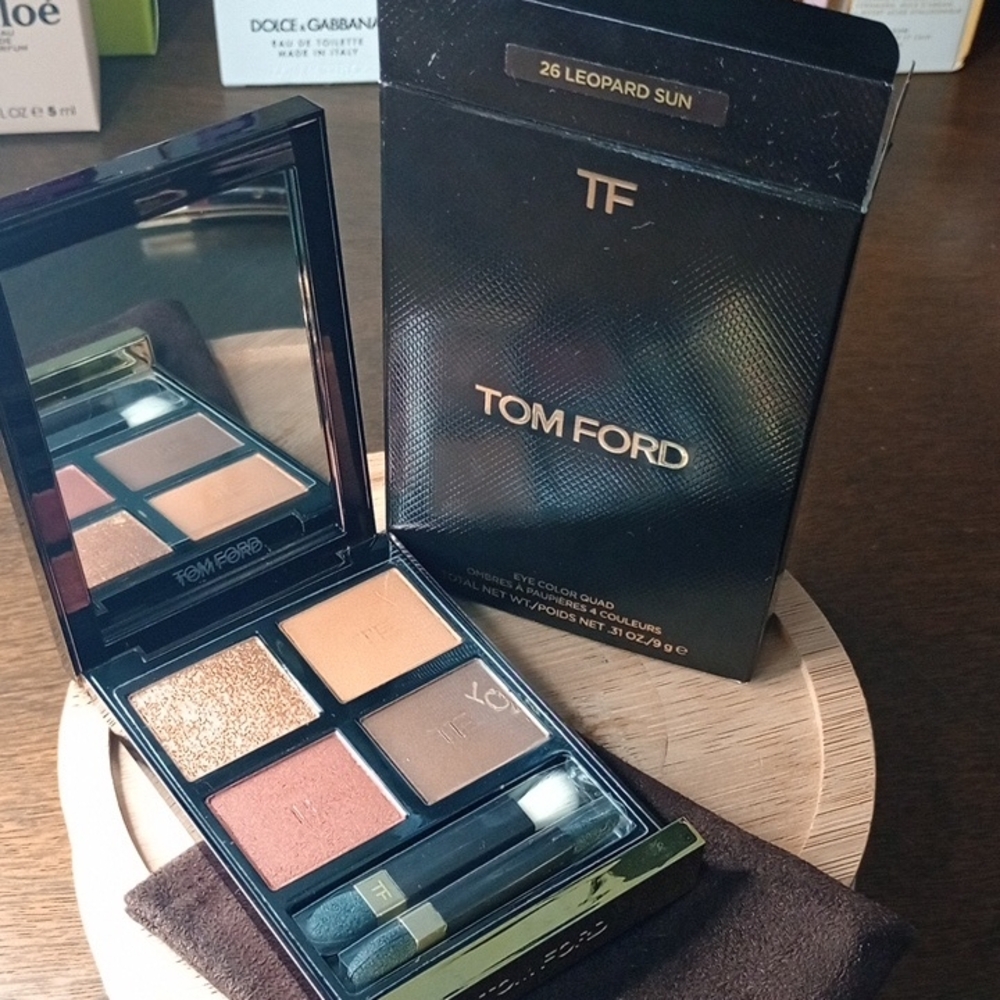 Tom Ford Eye Color Quad — Warm Brown, Gold & Peach Tones NIB